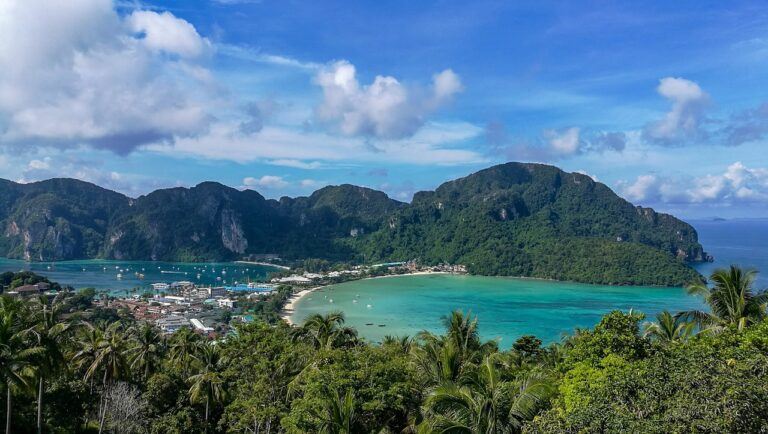 Thailand Launches Crypto Payments Pilot in Phuket to Boost Tourism